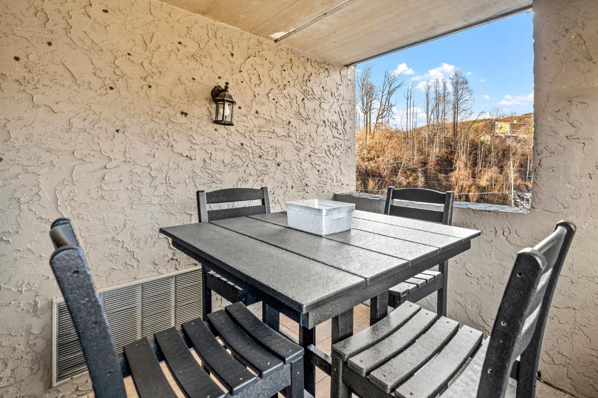 Villa Corner Unit Balcony Free Tix Location Gatlinburg Exterior foto
